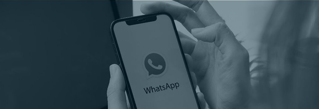 Bleib in Kontakt mithilfe des iPhones. Nachrichten und WhatsApp im Griff. Bleib in Kontakt mithilfe des iPhones. Nachrichten und WhatsApp im Griff.